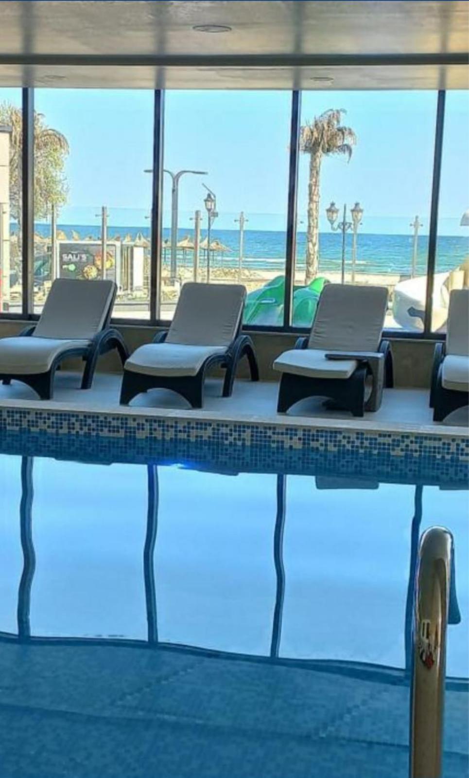Alezzi Beach Vibe Family Studio With Spa Piscina Interioara Incalzita Sauna Jacuzzi Gym Năvodari Extérieur photo